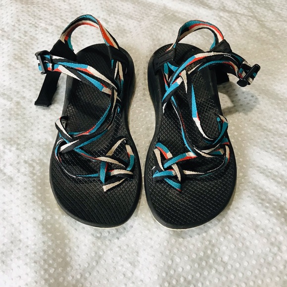 Chaco WOMENS - Picture 1 of 6